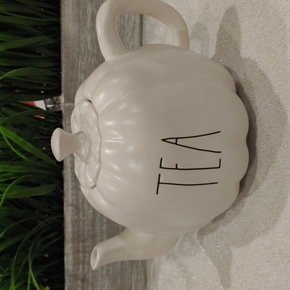 Rae Dunn Pumpkin Tea Pot